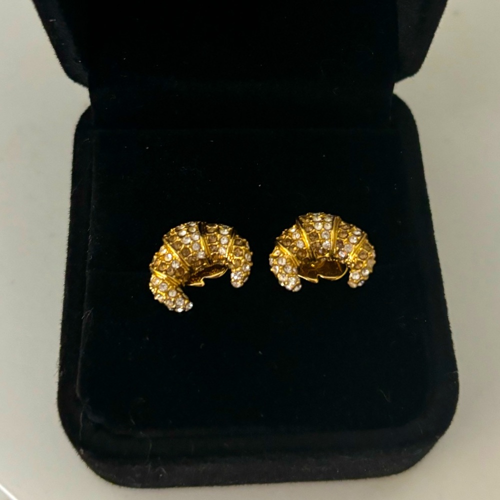 Kate Spade Croissant Earnings